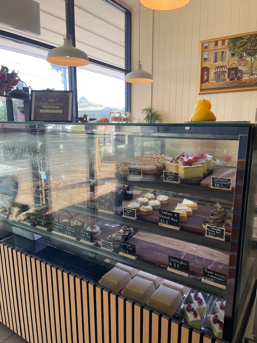Vibe, Le Artisan Bakery