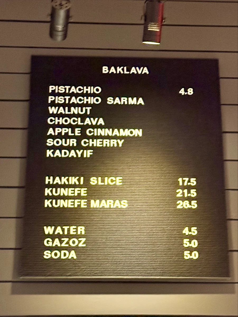 Menu, Hakiki Burwood