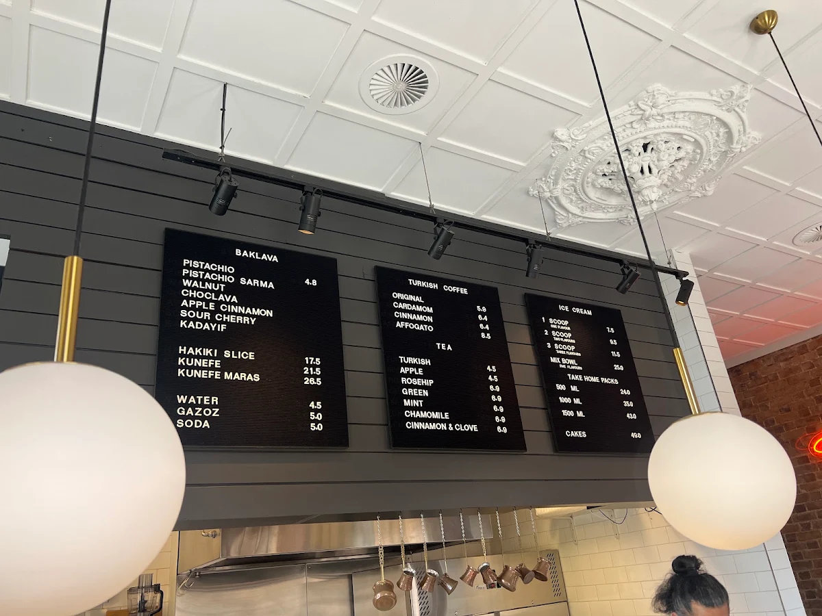 Menu, Hakiki Burwood