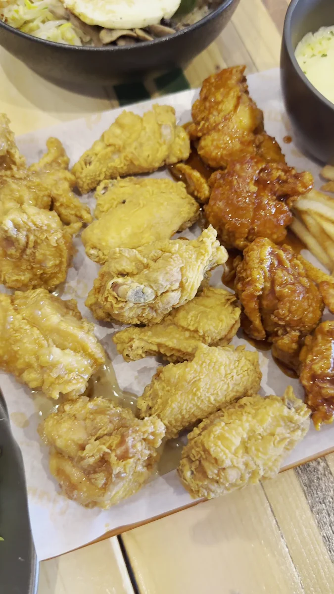 Food & drink, Gami Chicken & Beer - Caroline Springs