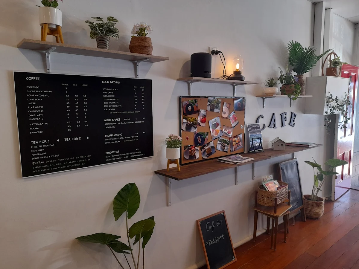 Vibe, Café 643 Vic Park