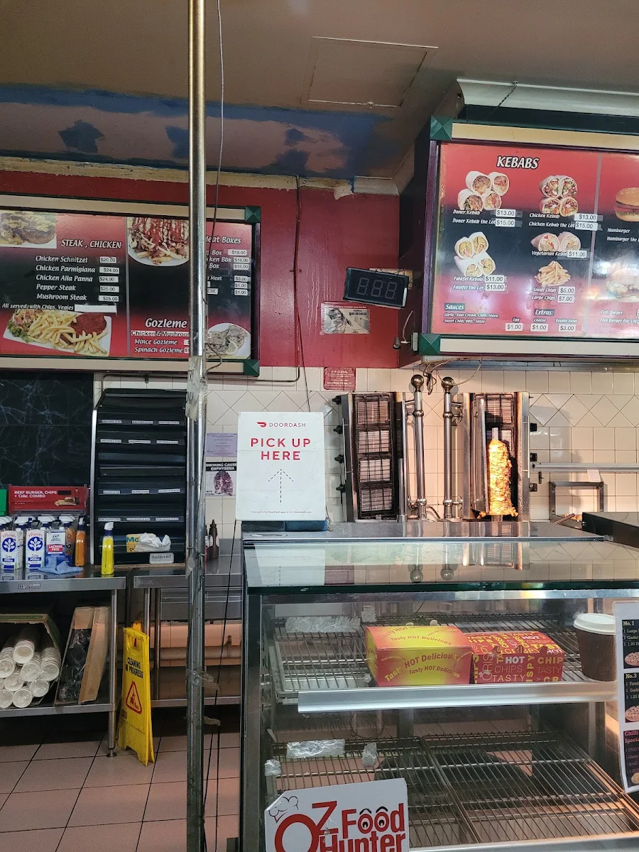 Vibe, All Night Pizza Café