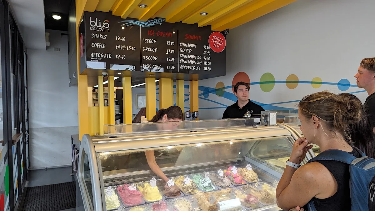 Vibe, Blis Icecream