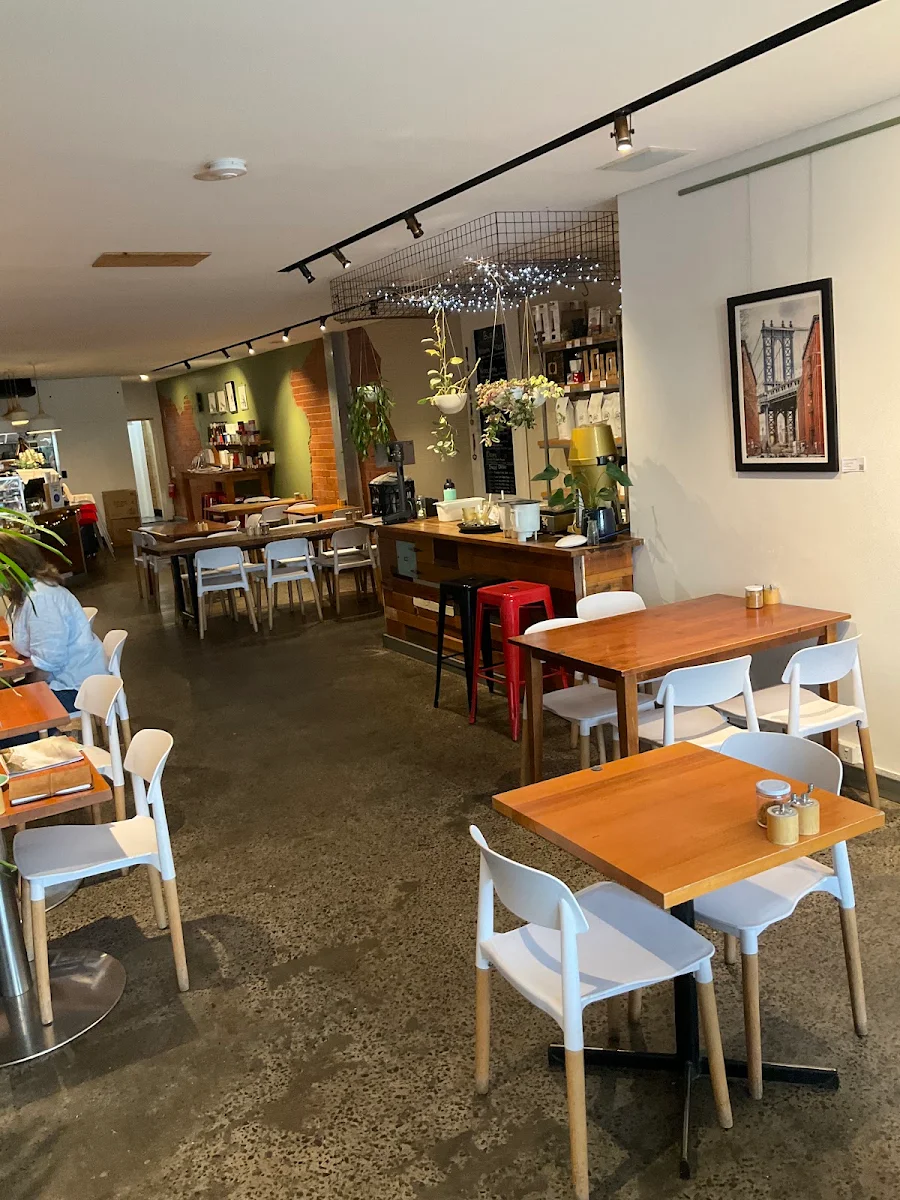 Vibe, Chosen Bean Cafe & Coffee Roasters