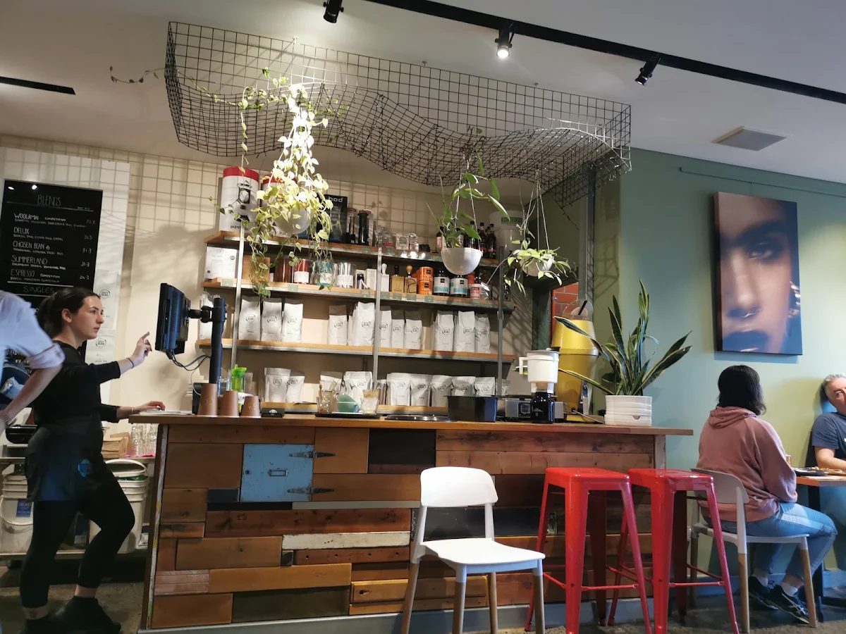 Vibe, Chosen Bean Cafe & Coffee Roasters