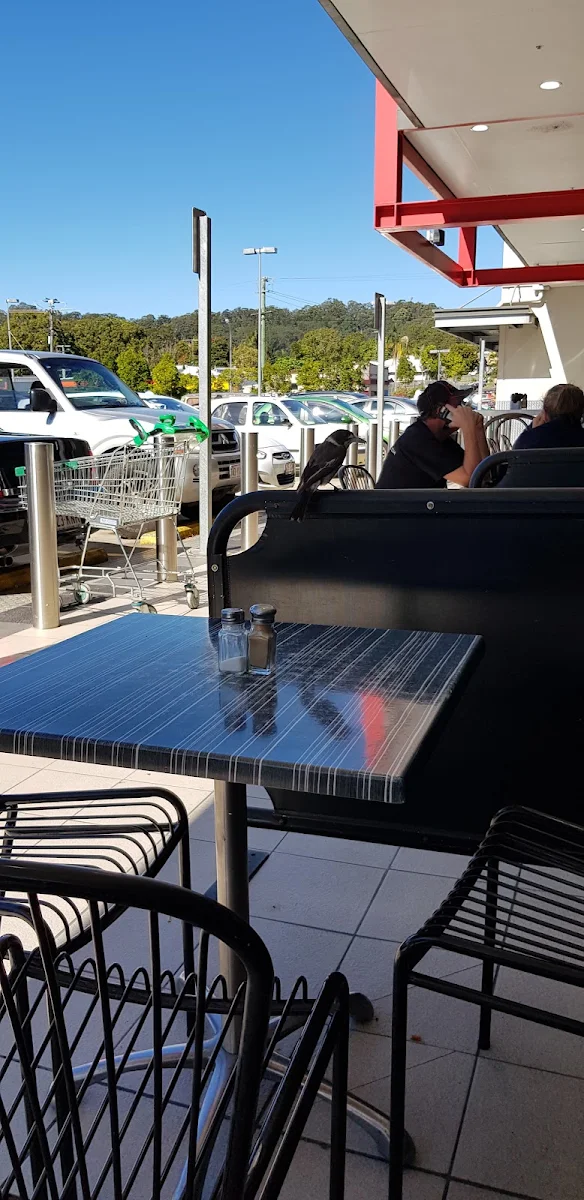 Vibe, Cafe Bella Nambour