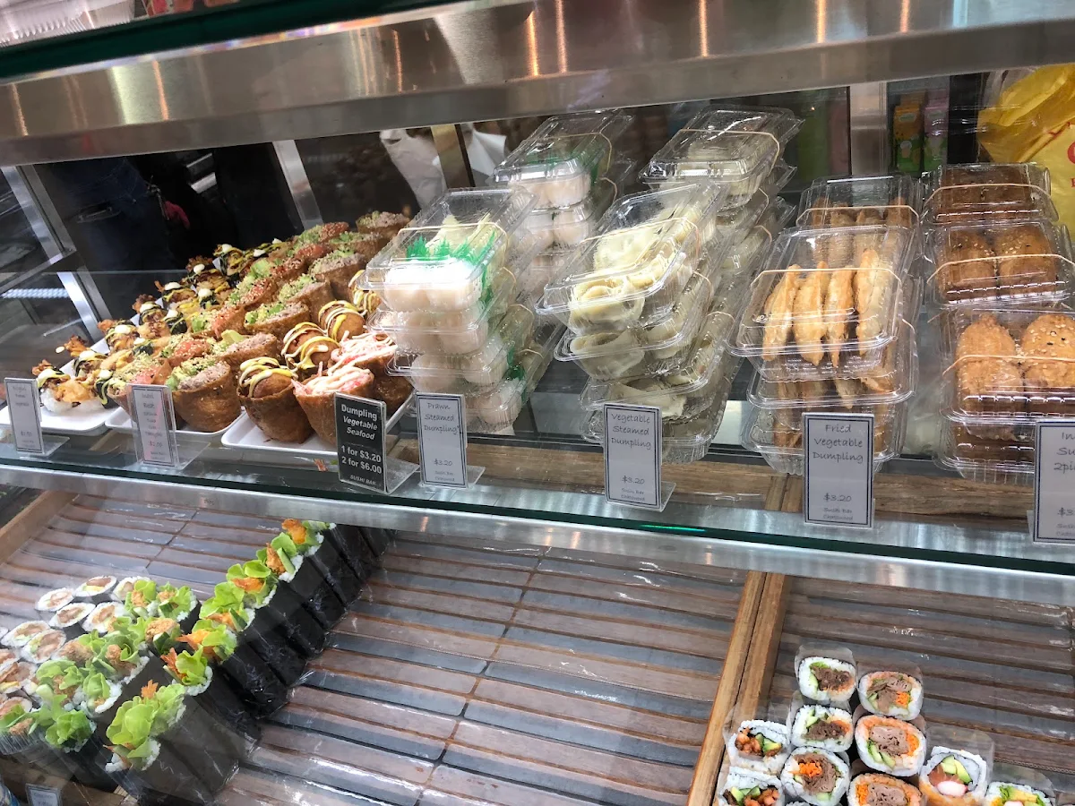 Vibe, Sushi Bar