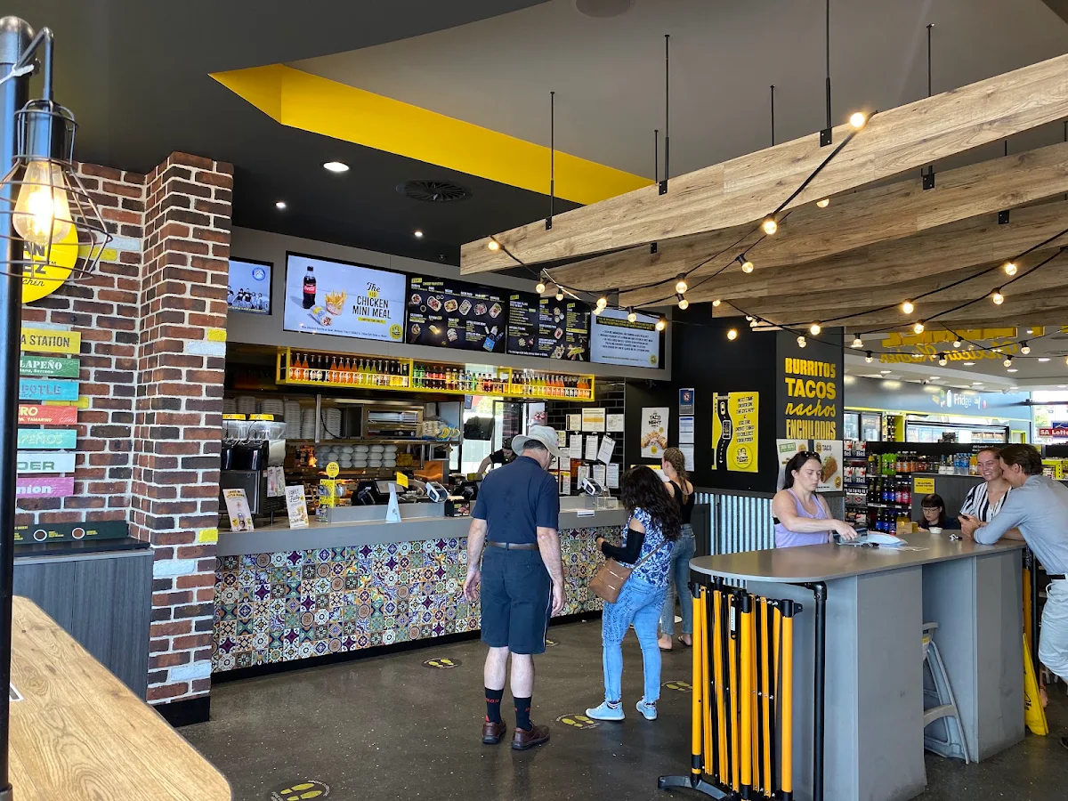 Vibe, Guzman y Gomez - Greenacres