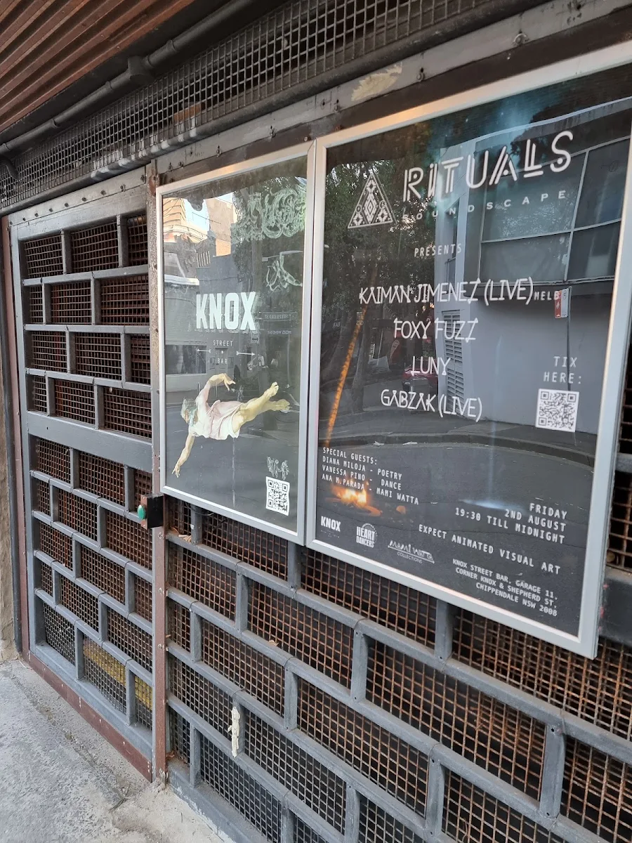 Menu, Knox Street Bar