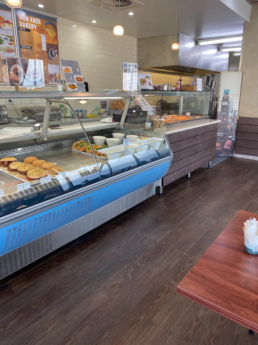 Vibe, Iron Knob Bakery & Deli