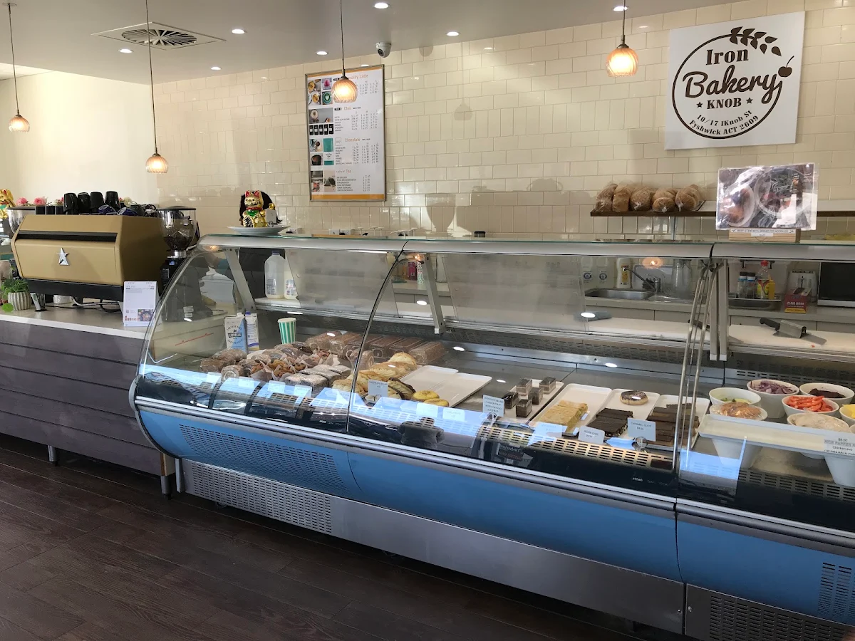 Vibe, Iron Knob Bakery & Deli