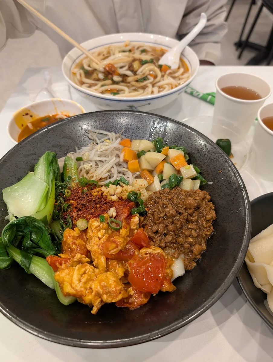 Food & drink, Wu’s noodle house吾家有面