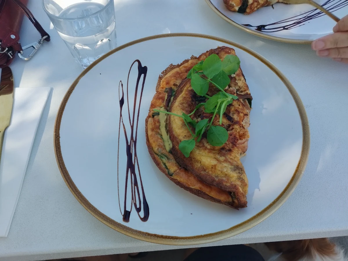 Food & drink, The Fox & Brew