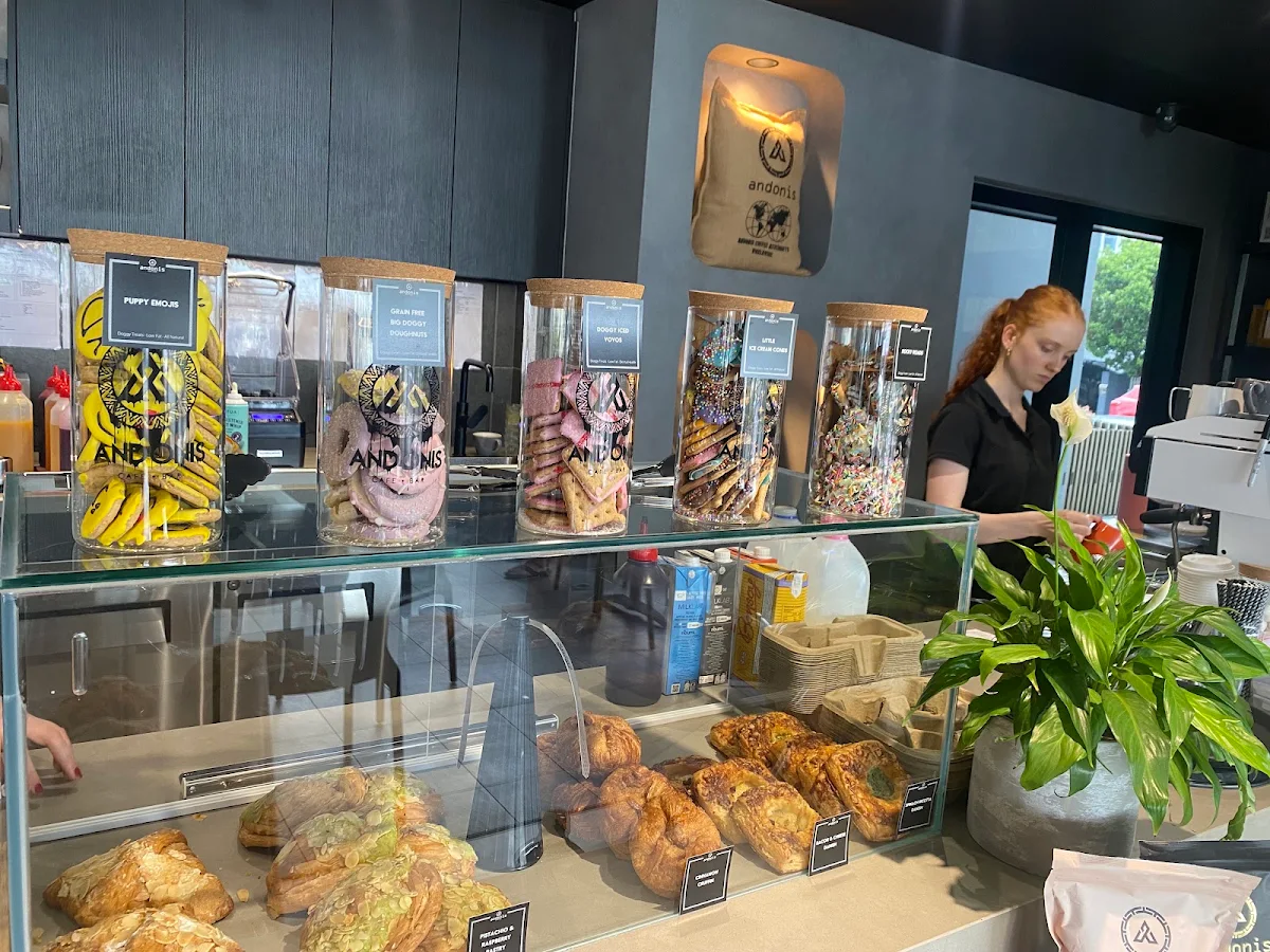 Vibe, Andonis Cafe & Bar, Manly