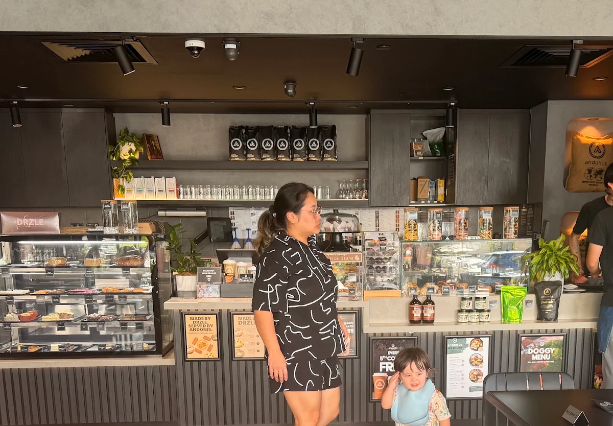 Vibe, Andonis Cafe & Bar, Manly