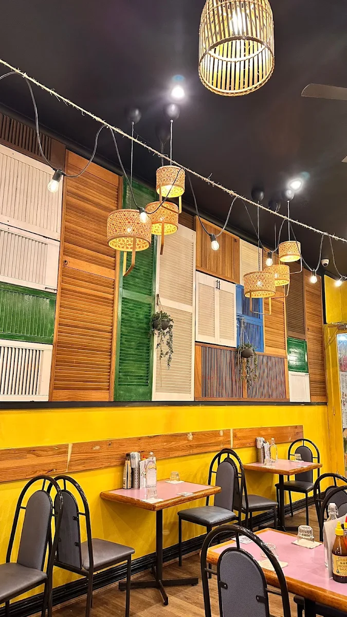 Vibe, Pot au Pho Bar Mornington | Vietnamese & Pan-Asian Cuisine, Dine-in & Takeaway restaurant