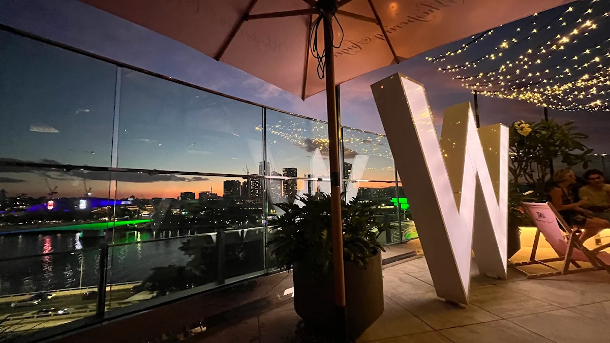 Vibe, WET Deck