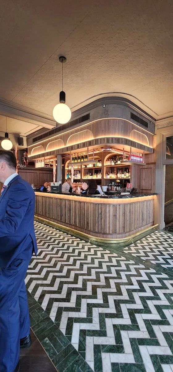 Vibe, The Bristol