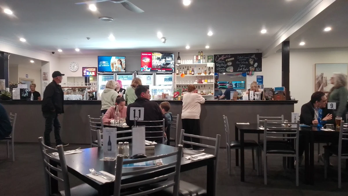 Vibe, The Port Hughes Tavern