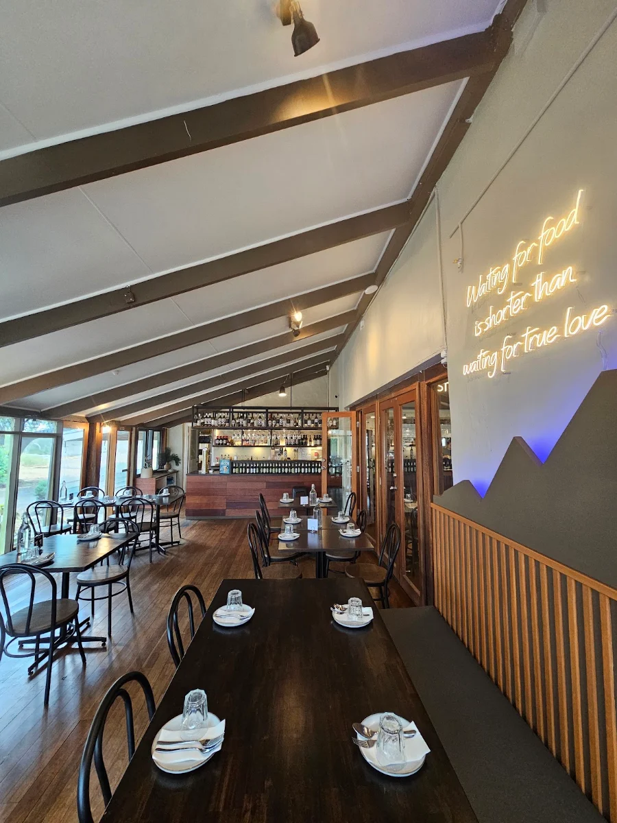 Vibe, Rustic Thai Cuisine