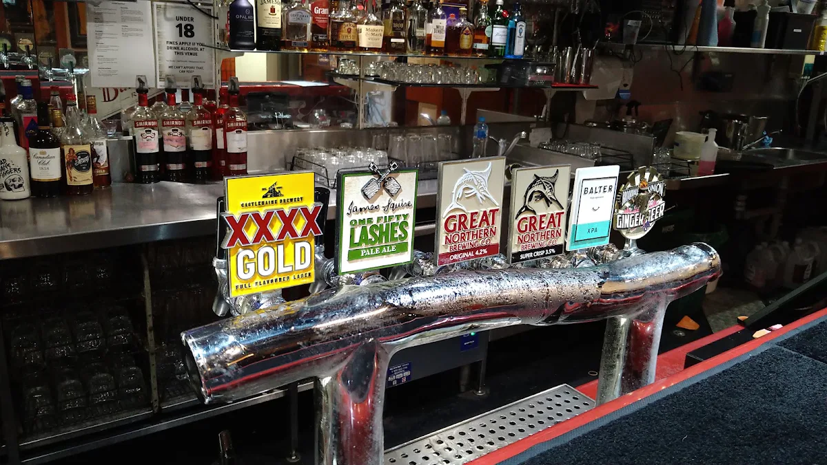 Vibe, Oxford Hotel Pub