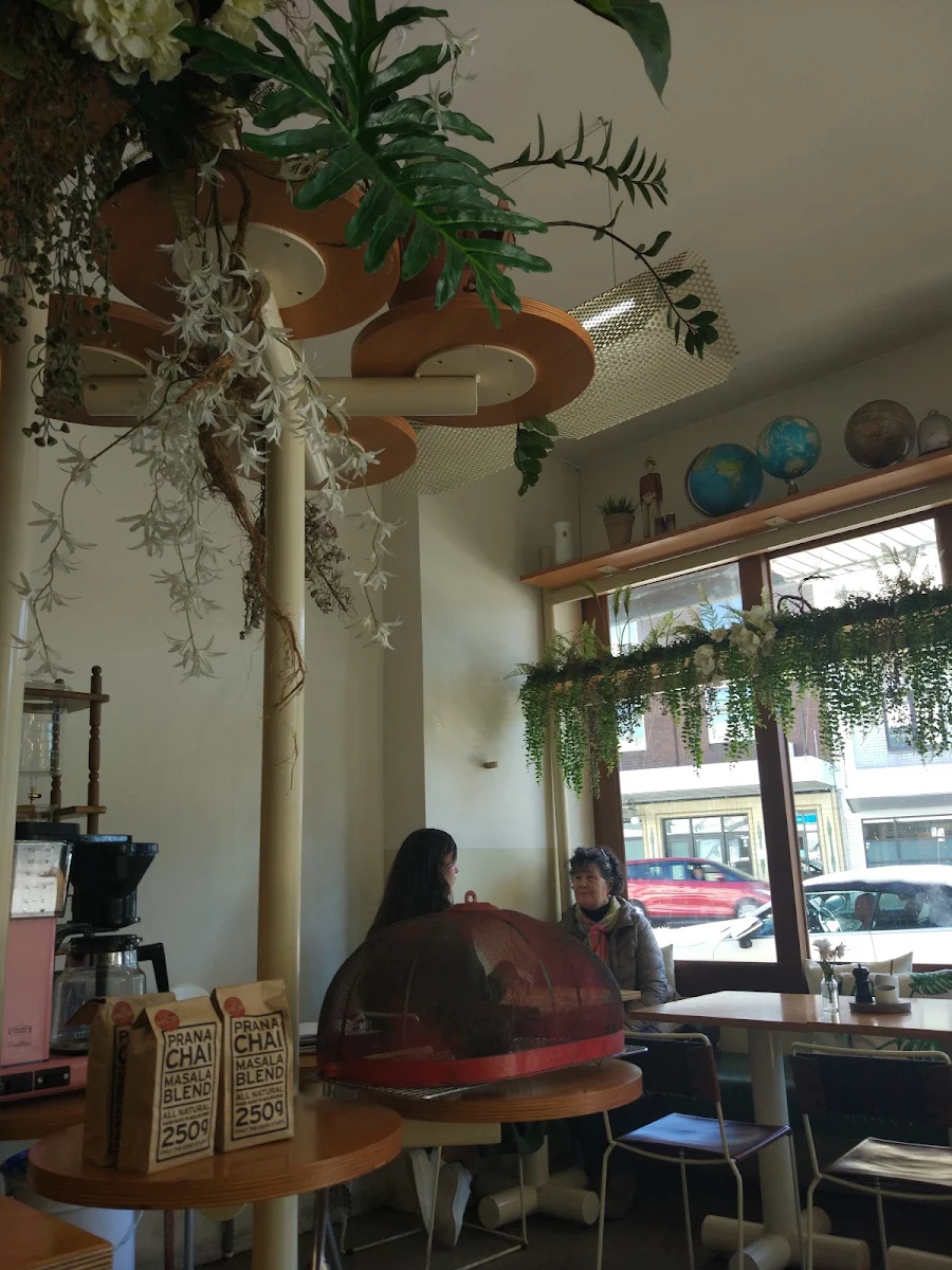 Vibe, Double Barrel Coffee + Food house Newtown