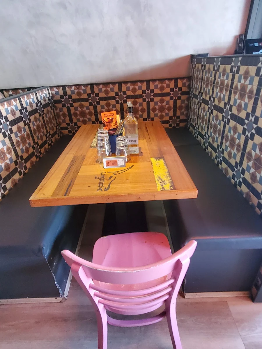Vibe, La Cabra Mexican - Hampton
