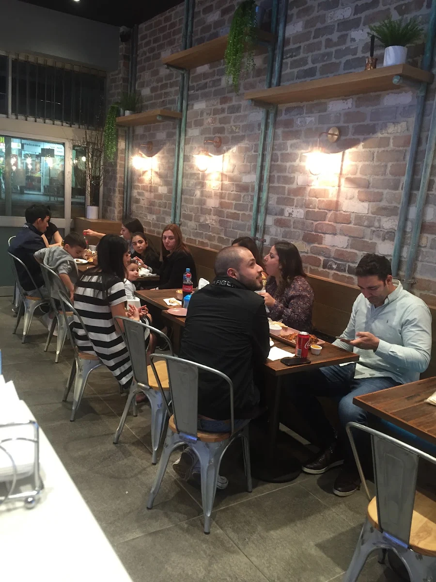 Vibe, Sydney & Co