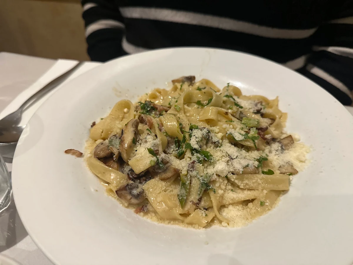 Food & drink, Non Finito Pizzeria Ristorante