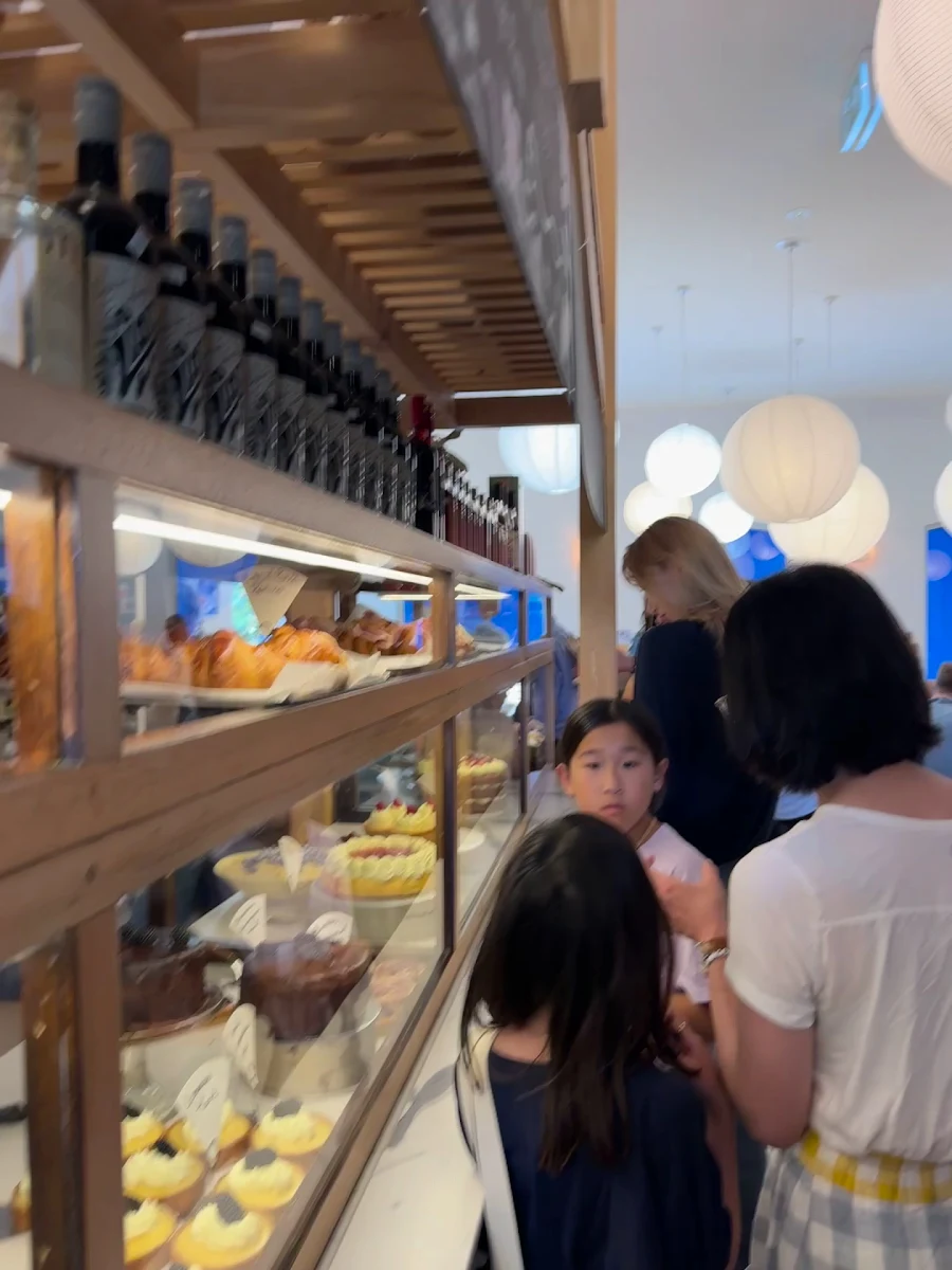 Vibe, Proserpina Bakehouse
