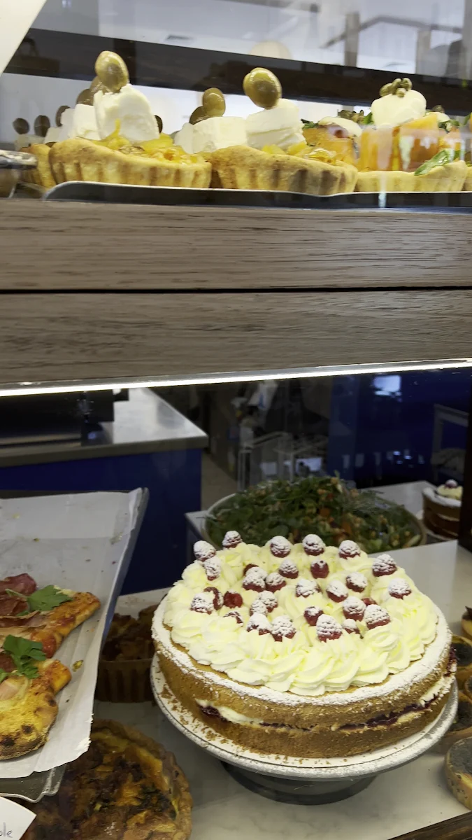 Vibe, Proserpina Bakehouse