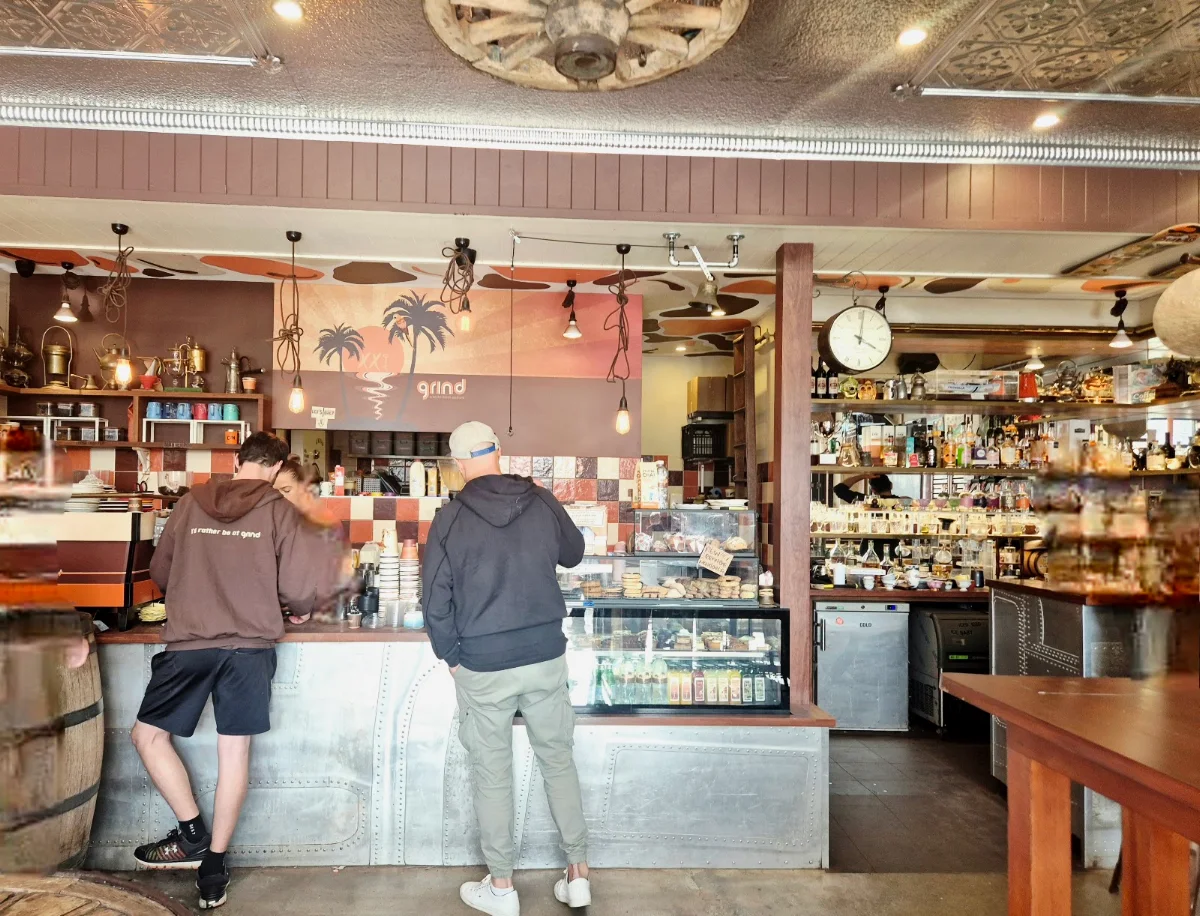 Vibe, Grind Espresso