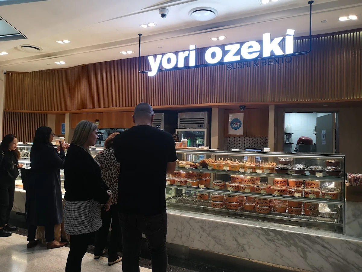 Vibe, Yori Ozeki Myer Central Plaza