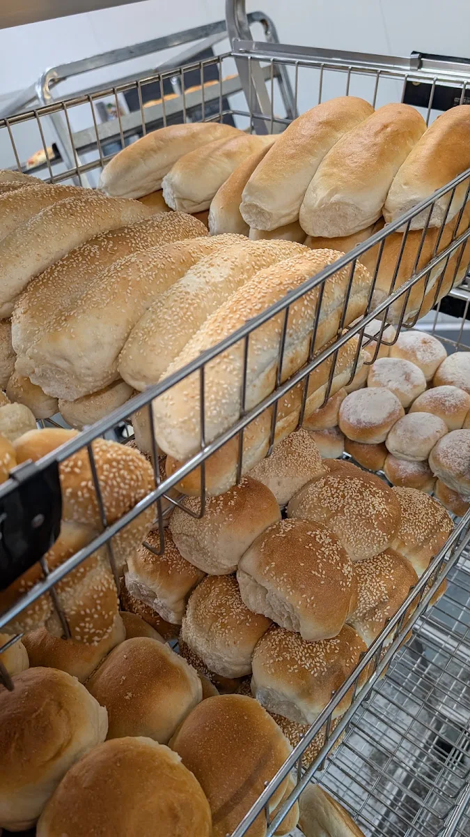 Food & drink, 2 Fat Baker's Bakery
