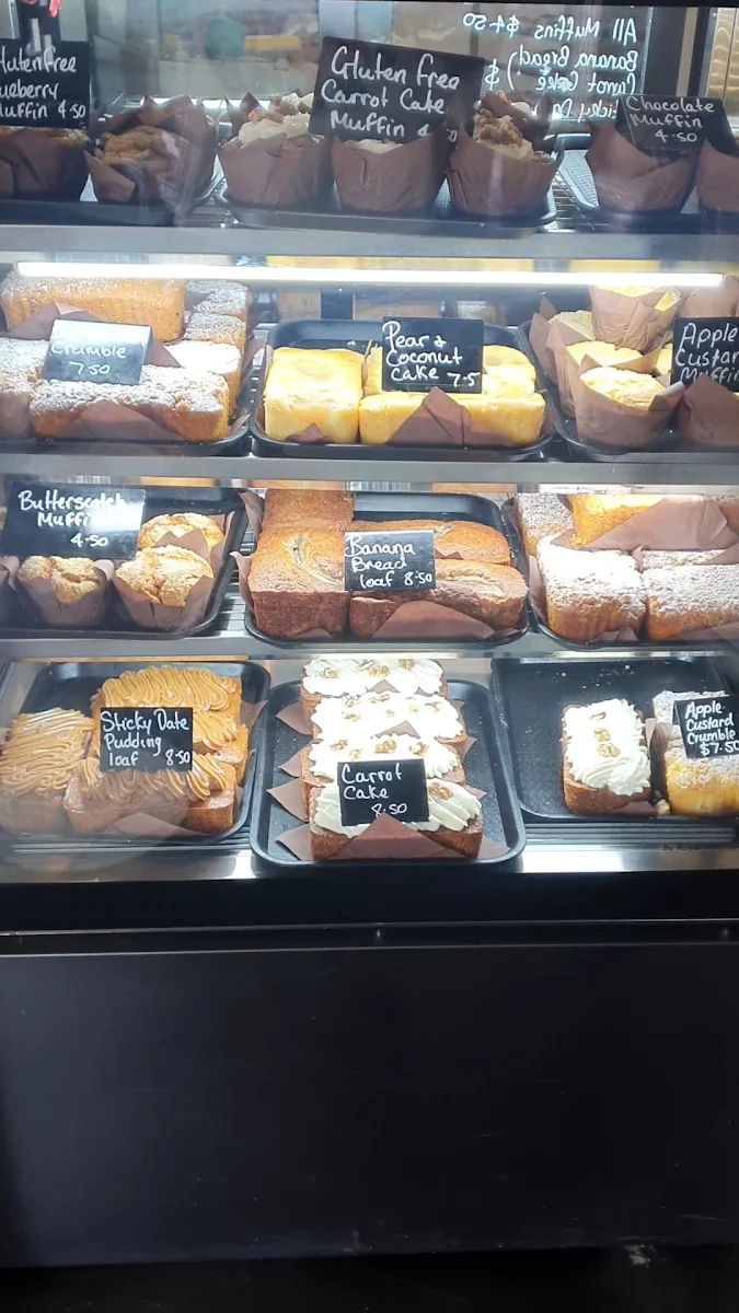 Vibe, 2 Fat Baker's Bakery