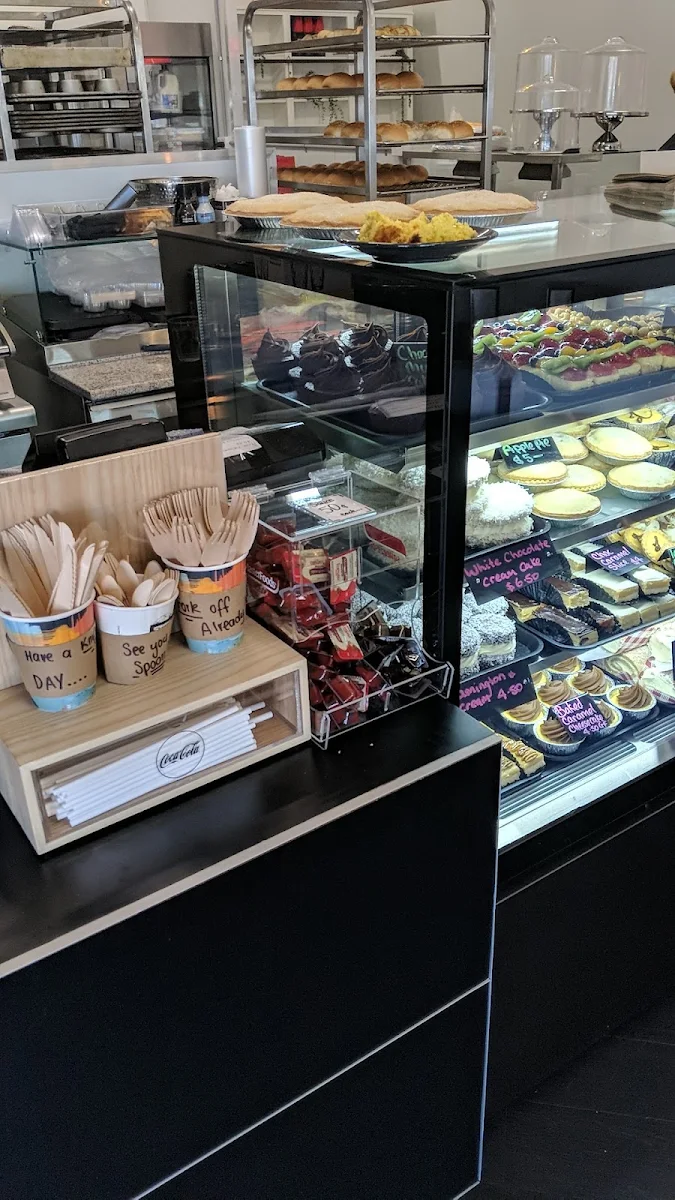 Vibe, 2 Fat Baker's Bakery