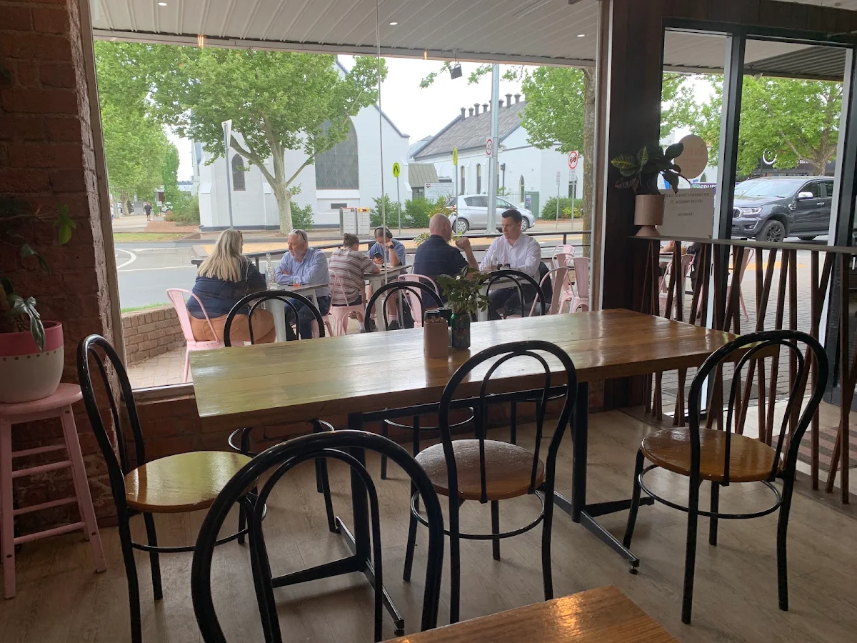 Vibe, The Milkbar Shepparton