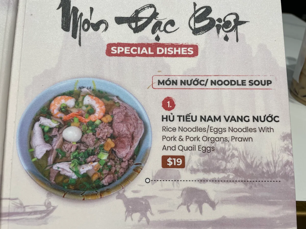 Menu, Non La Saigon