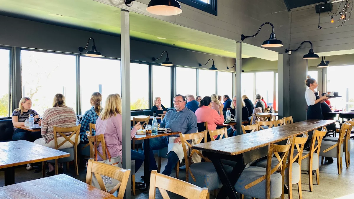 Vibe, Garrison Restaurant & Bar