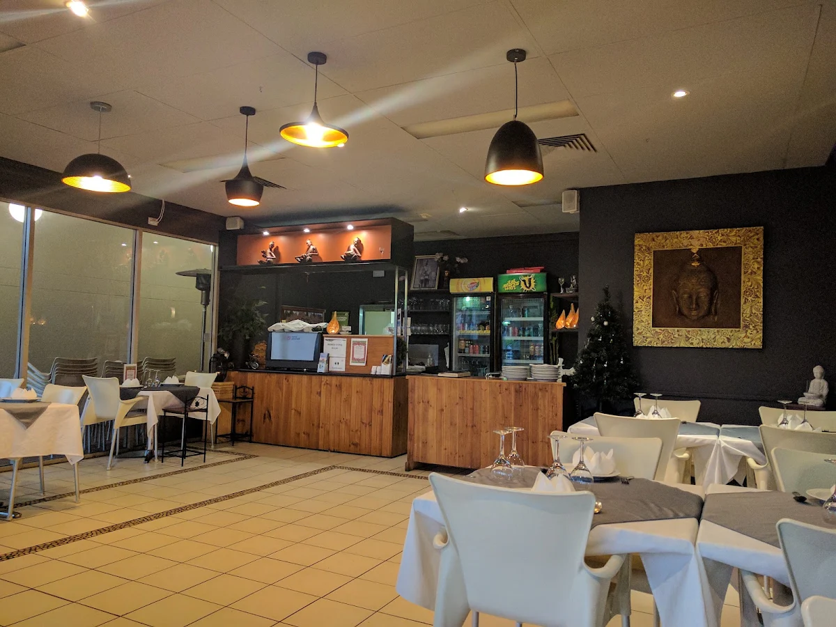Vibe, Thai on the Hill Robina