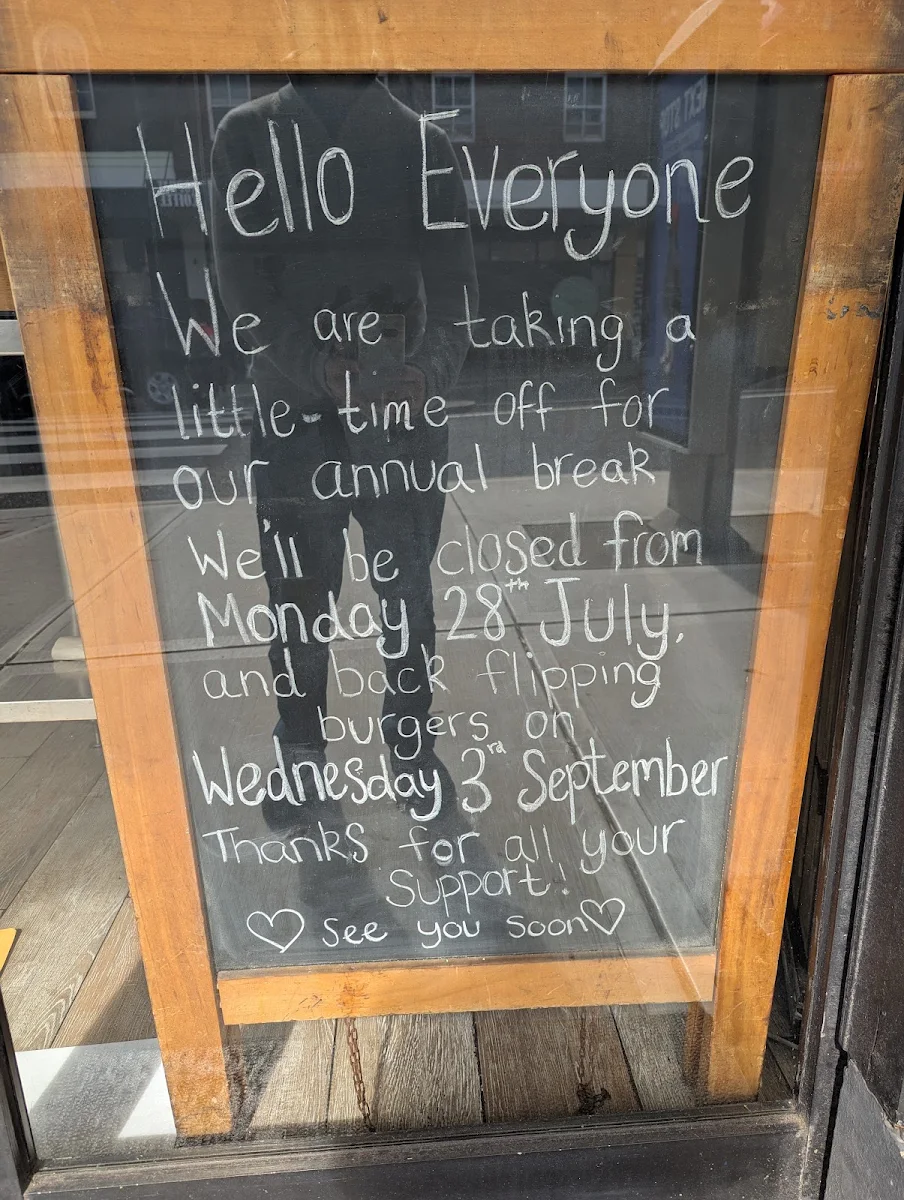 Menu, Out Of The Blue Clovelly