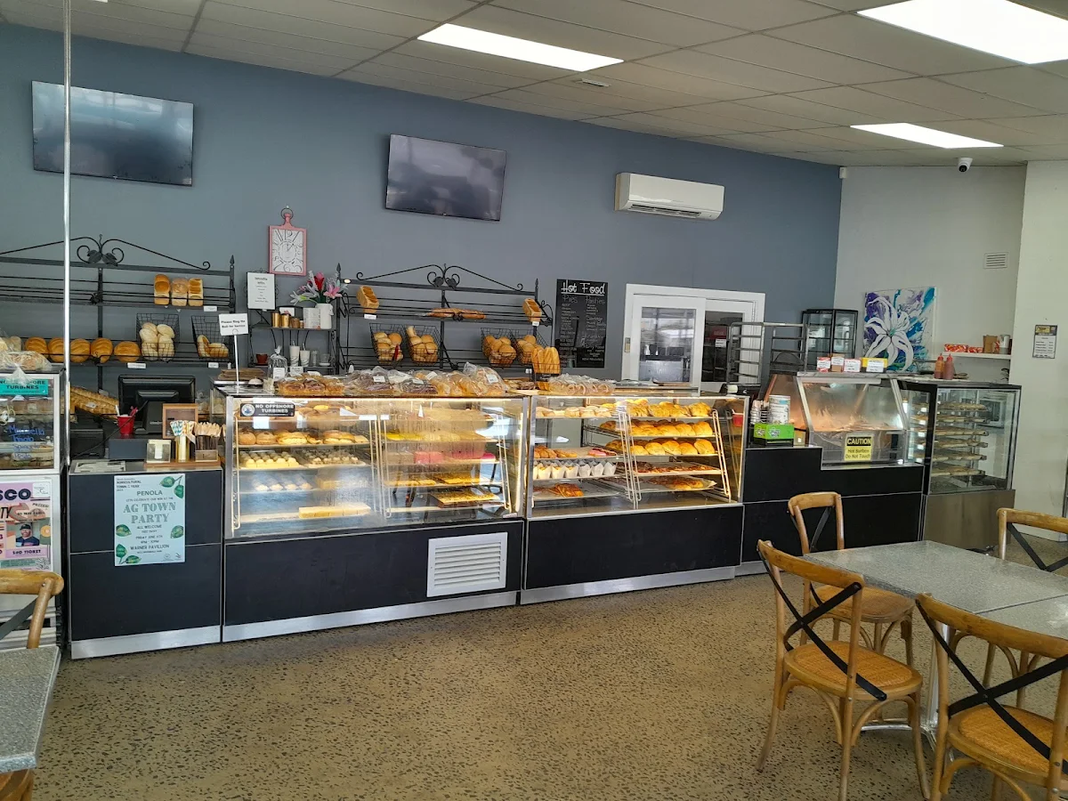 Vibe, Windara Bakery
