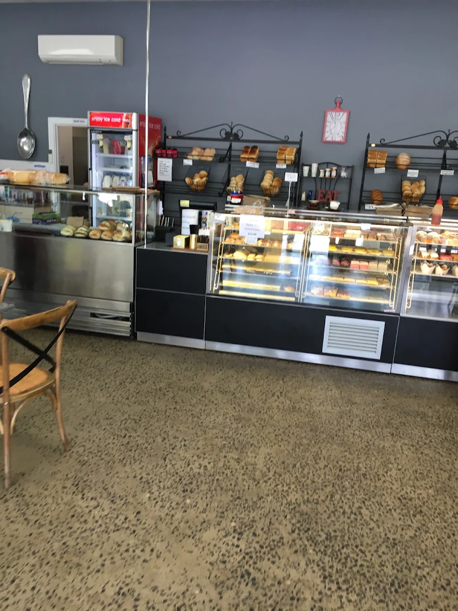 Vibe, Windara Bakery