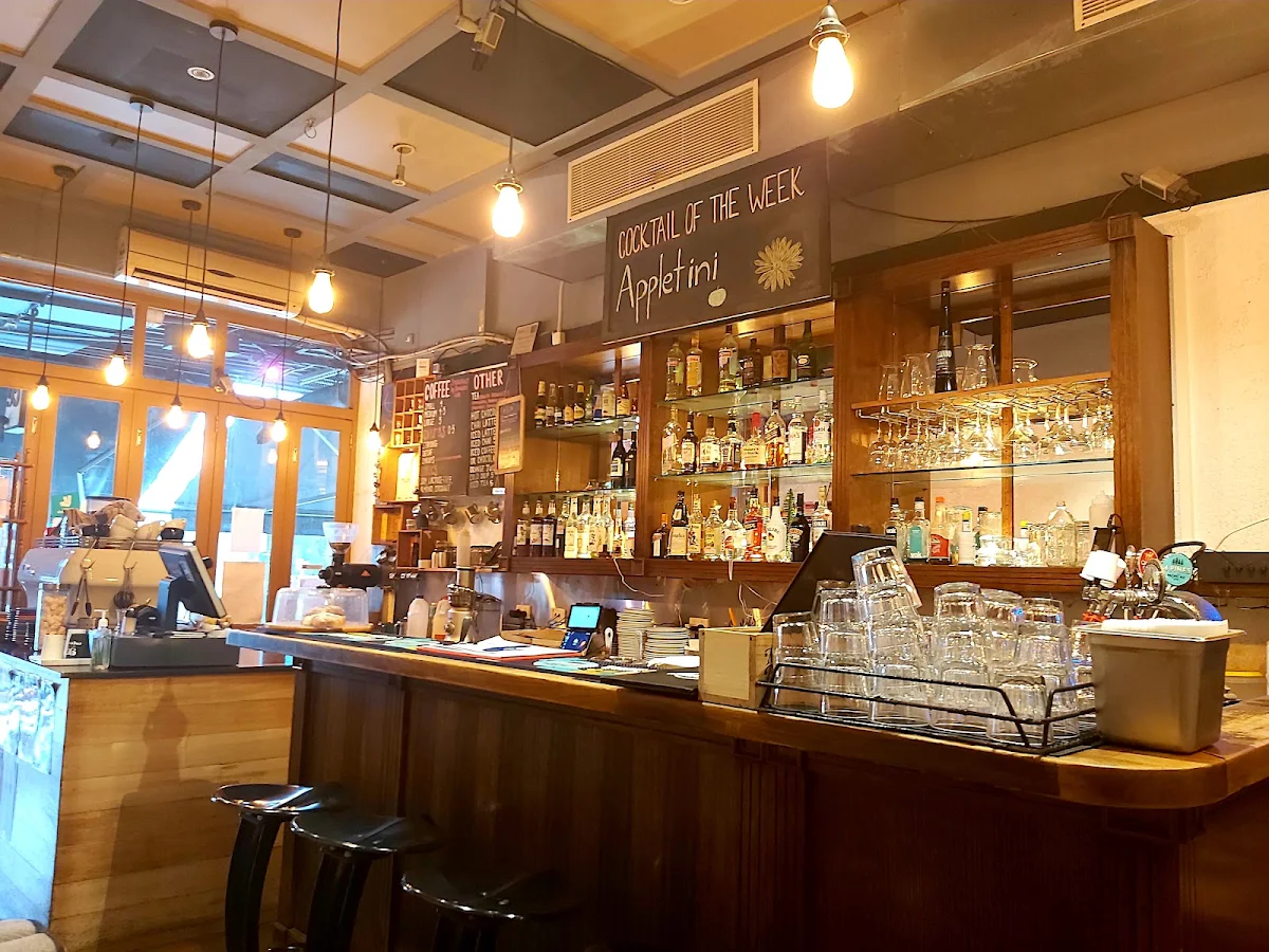Vibe, 95 Espresso And Bar