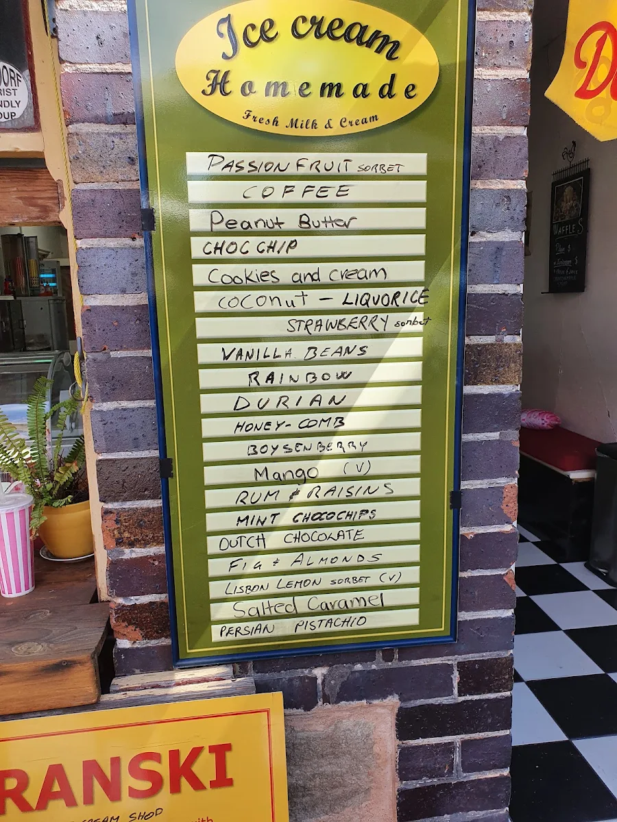 Menu, Cold Rock Ice Creamery