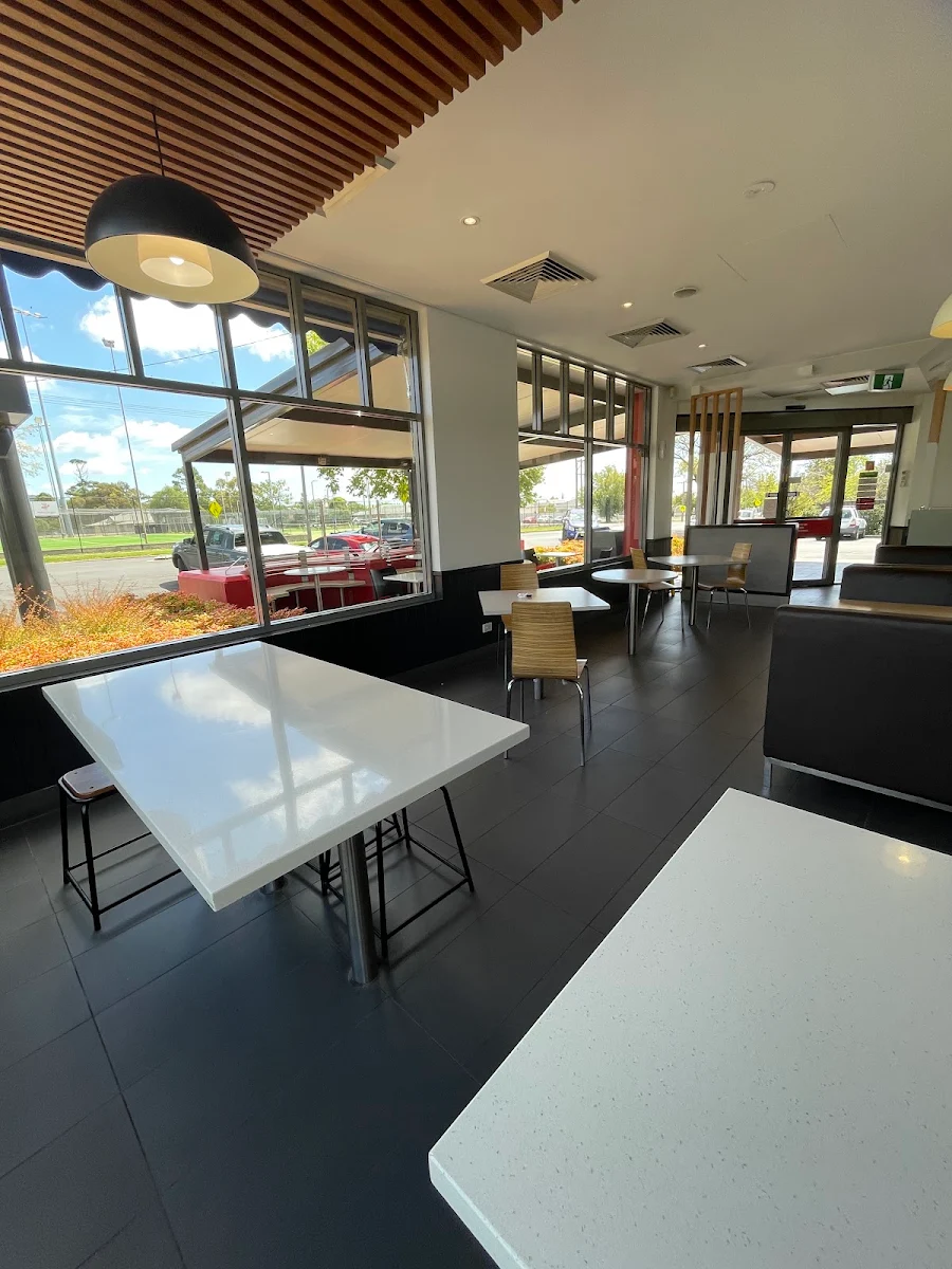 Vibe, KFC Mudgee