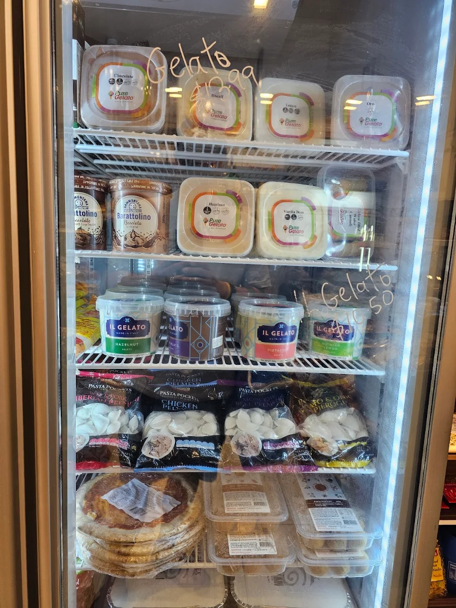 Vibe, Westpoint Deli