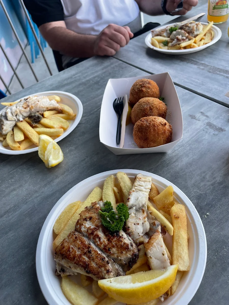 Food & drink, Bub's Famous Fish & Chips