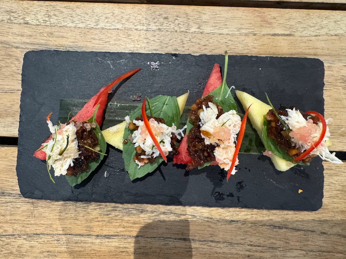Food & drink, Lontara