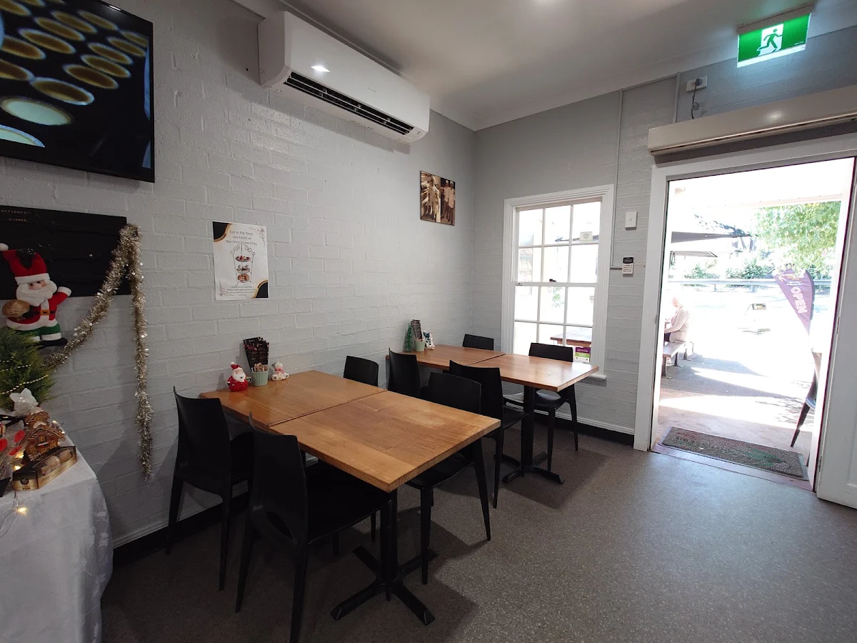 Vibe, Gumnut Patisserie Berrima